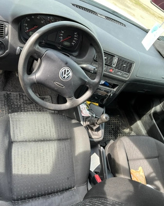 Volkswagen Golf cena 6700 przebieg: 238500, rok produkcji 2002 z Wieleń małe 137